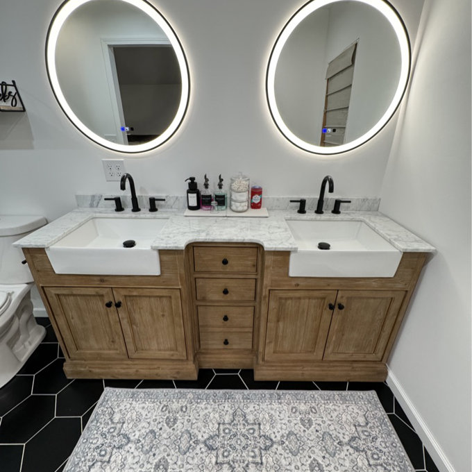 Sand & Stable™ Claire 72